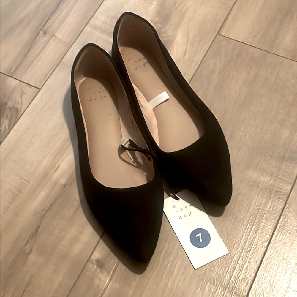 A New Day black ballet  flat pointed toe shoes black size 7